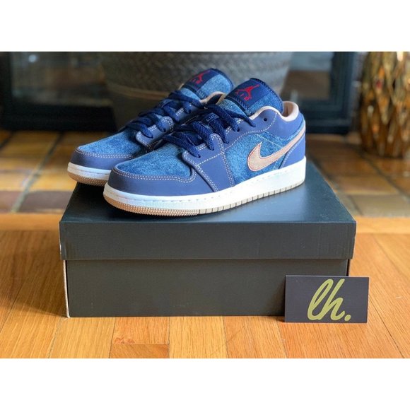 Size 6y Air Jordan 1 Low "Denim" - Picture 2 of 5